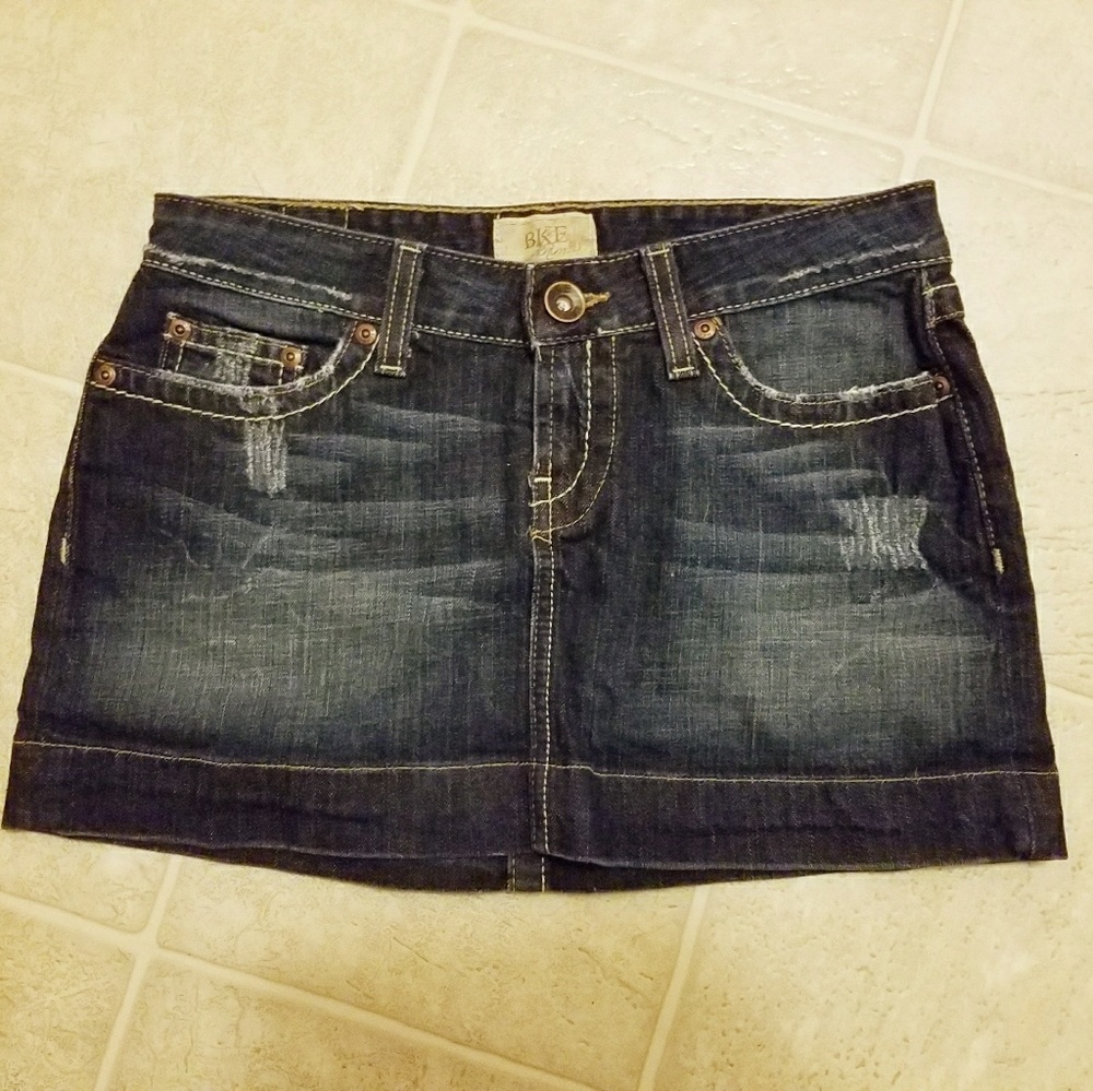BKE mini skirt